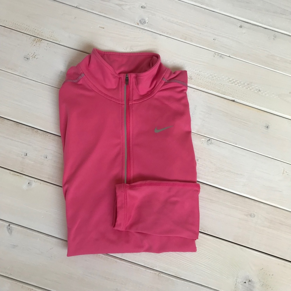 Nike Woman's Long Sleeve Dri-fit Running 1/4 Zip shirt